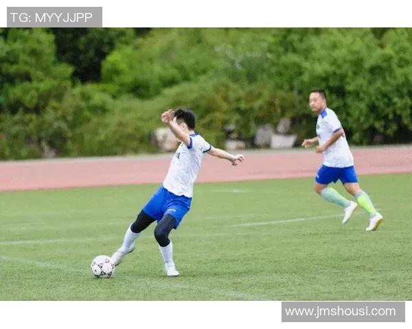 阿甘足球app助你轻松掌握足球动态尽享精彩赛事体验